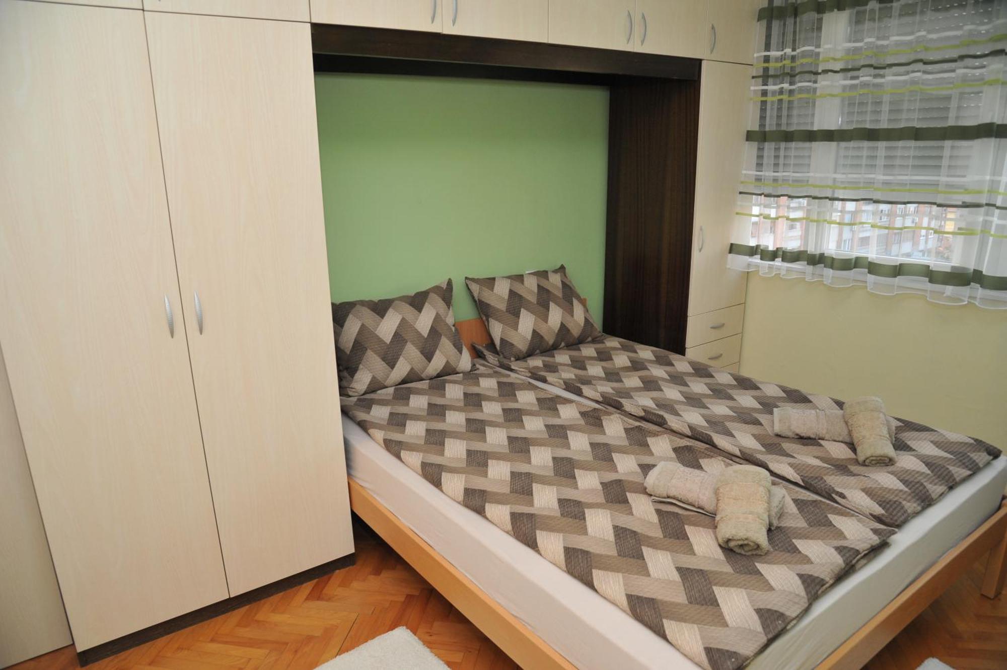 Aba Apartman Ni Esterno foto